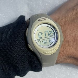 Rare Oakley D1 watch